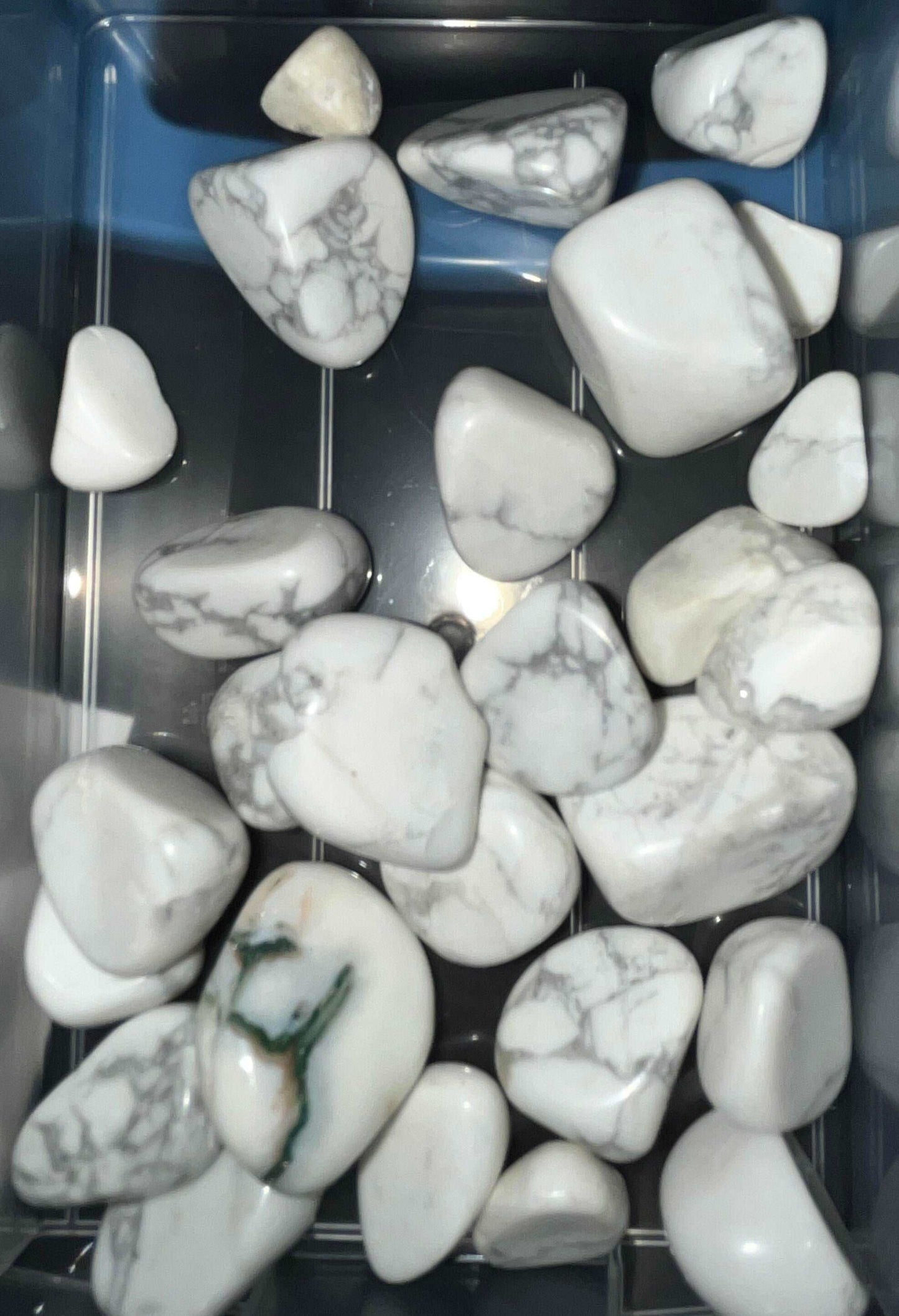 Howlite crystal tumbles- Patience, eliminate rage, pain and stress, calming stone