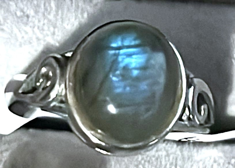Stunning Labradorite adjustable rings with blue flash. Spiritual connection, intuition