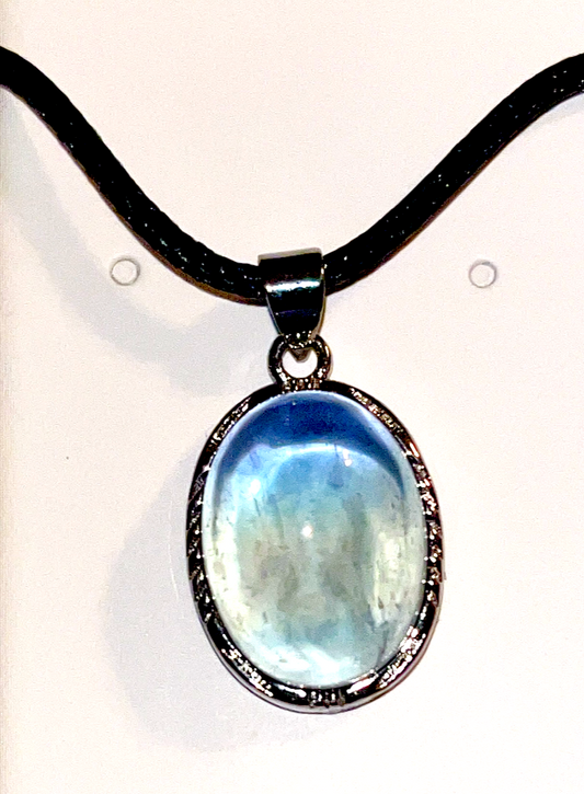 Rainbow Fluorite oval pendant necklace. Love for nature and creativity, protection, focus, family relationships.