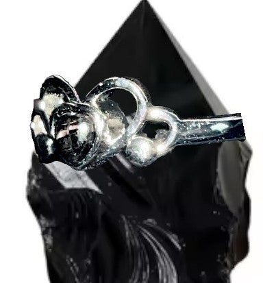 Black Obsidian heart crystal ring surrounded by cubic zirconia. Natural gemstone. Adjustable to fit all sizes. Perfect for Valentine's Day!