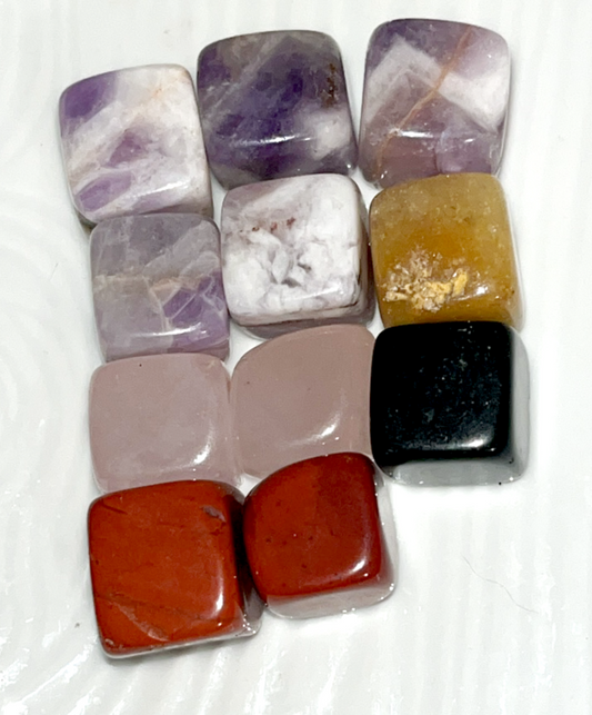 Mini crystal cube carvings, 1/2 inch tall. Quartz, Rose Quartz, Obsidian, Lepidolite, Red Jasper, Orange Aventurine, Chevron Amethyst