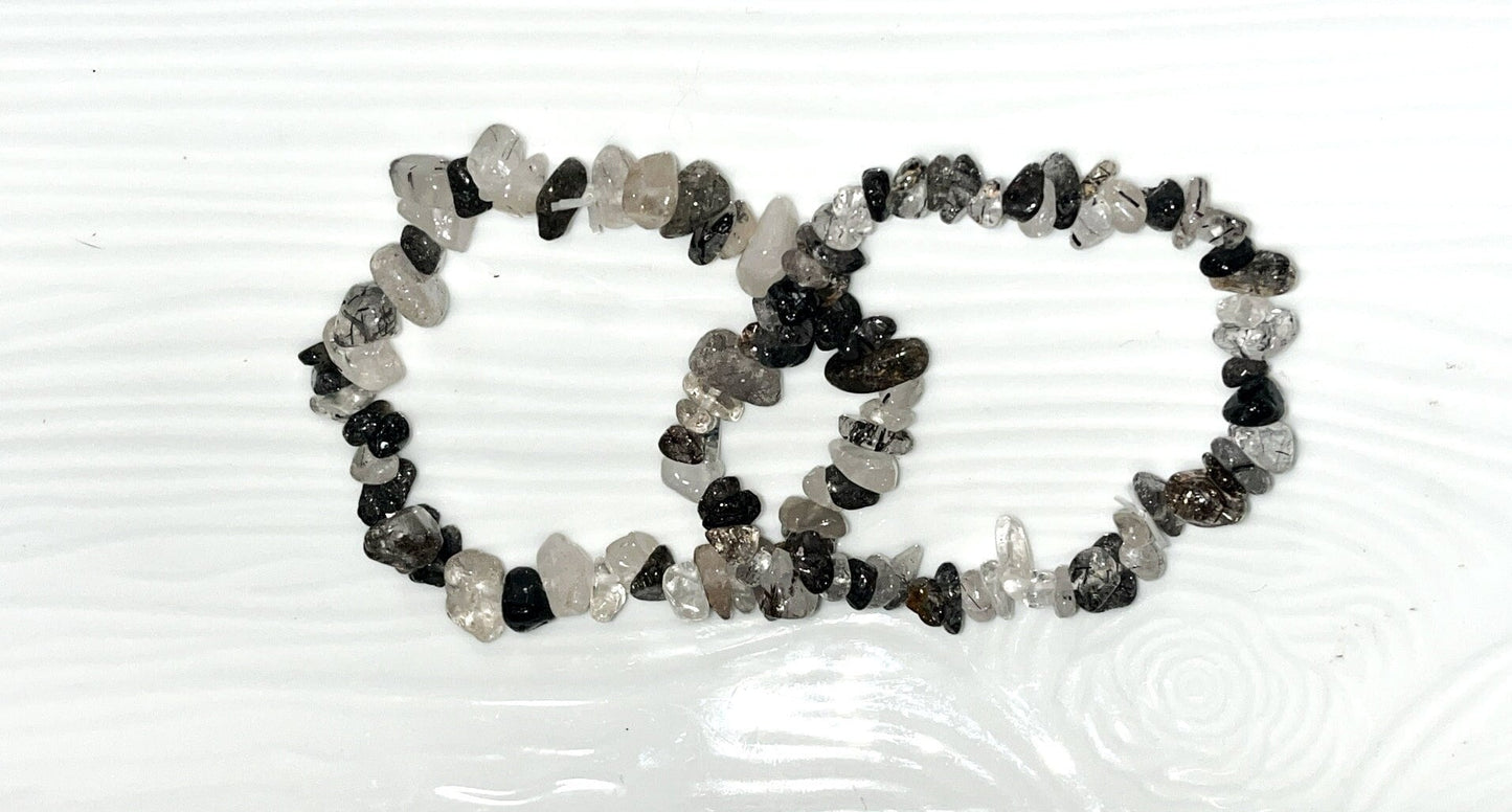 Crystal chips natural gravel elastic bracelets in a variety of materials. High Quality!