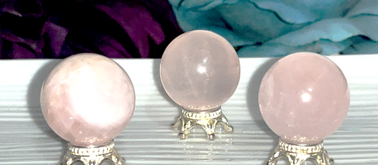 Rose Quartz crystal 23 mm mini spheres. Perfect size to hold, meditate and feel the loving energy.