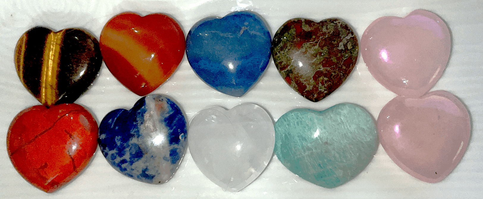 Crystal hearts- 1 -2 inch- Dragonblood, Sodalite, Red Jasper, Quartz, Aventurine, Tiger Eye, Carnelian, Aura Rose Quartz and Amazonite